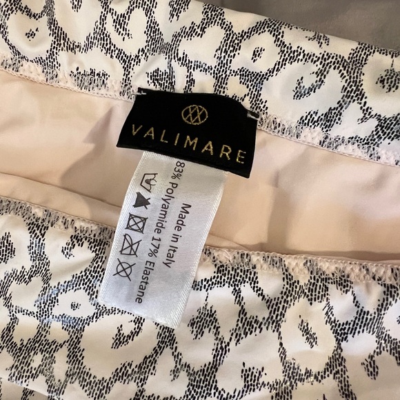 NWOT Valimare leopard bikini. Bandeau top and fold down bottom. Size M - Picture 8 of 12